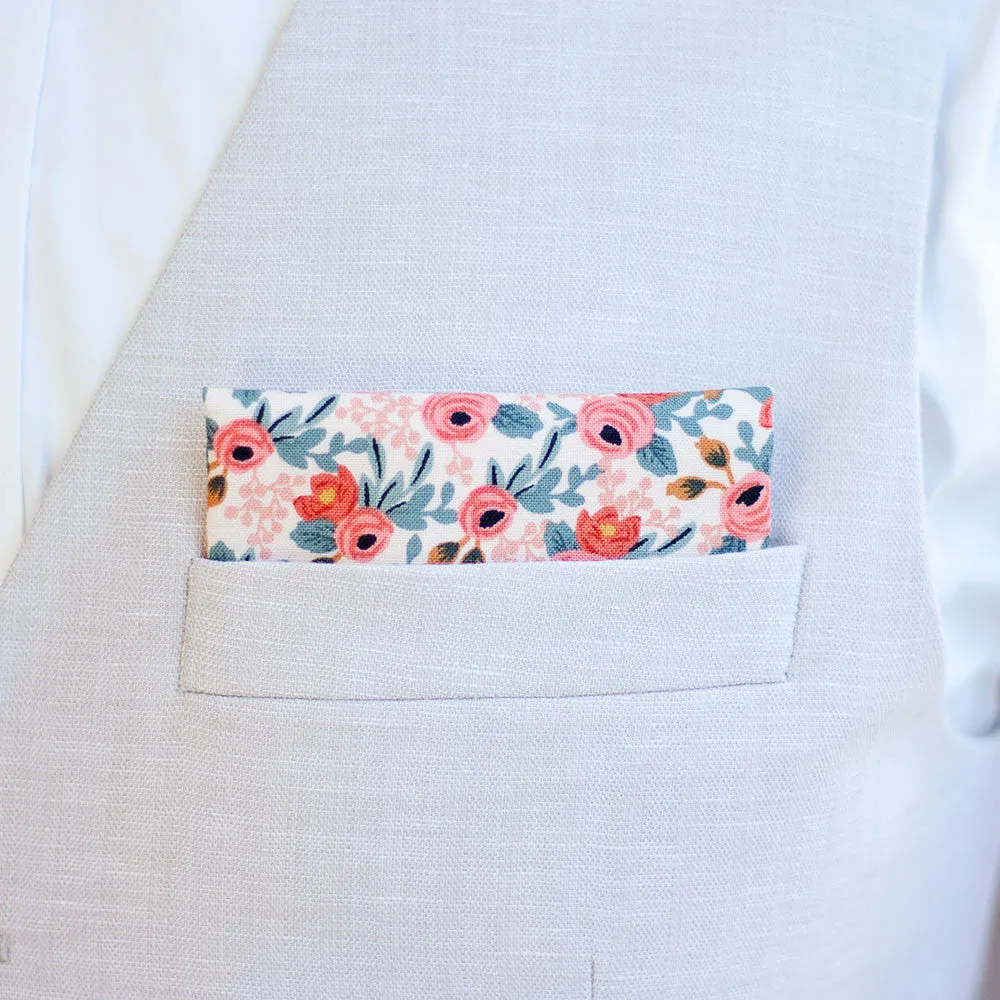 Boy's Necktie / Rosa In Peach