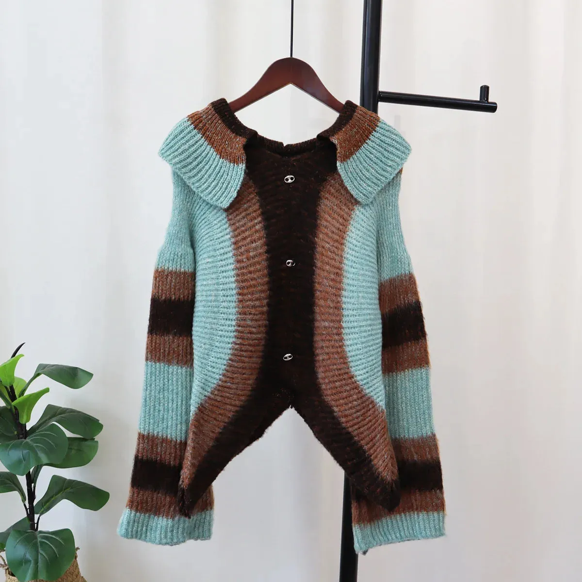 Pre Order:  Vintage Stripe Knitted Single-Breasted Cardigan Sweater