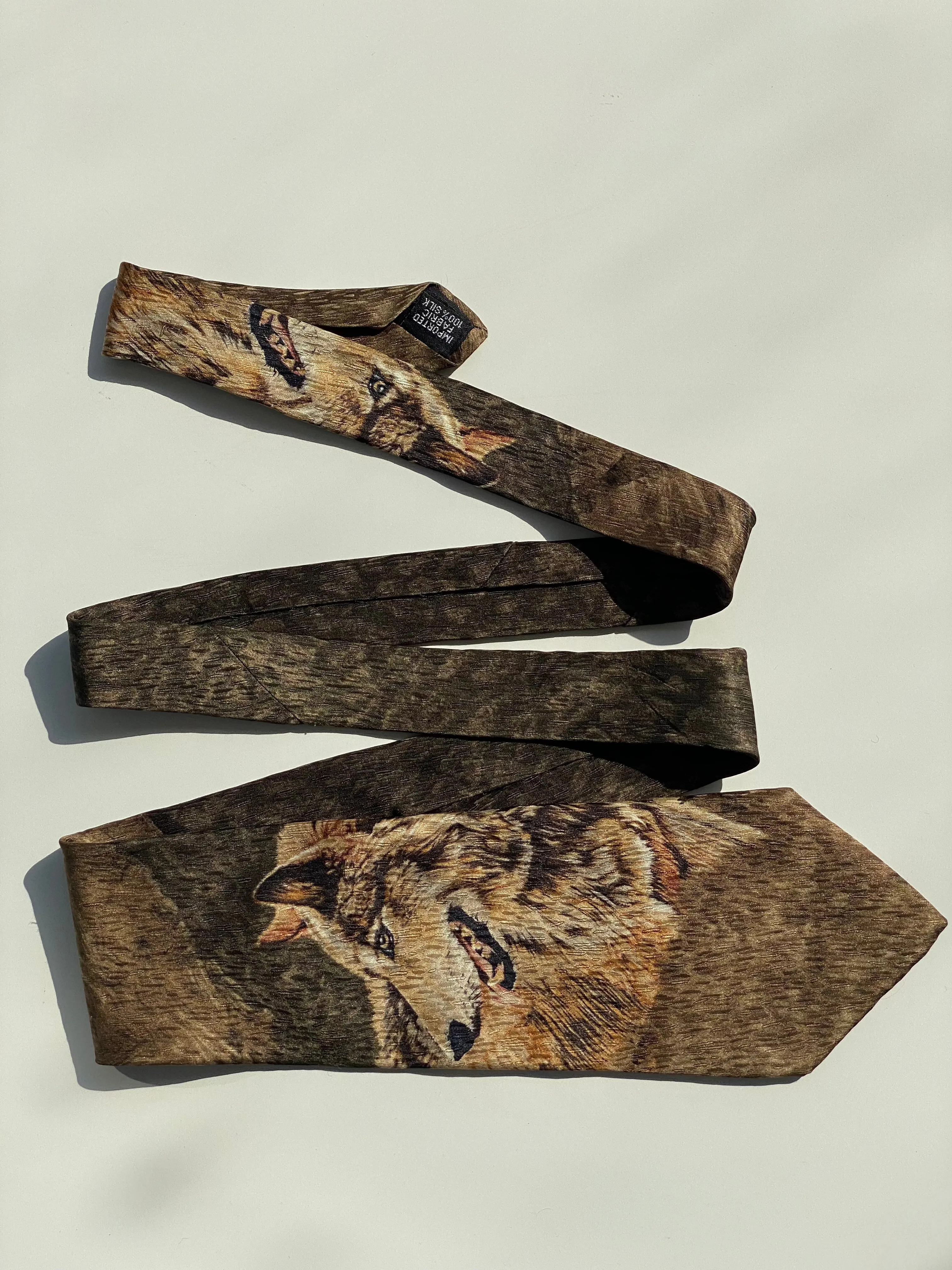 Vintage Endangered Species Tie